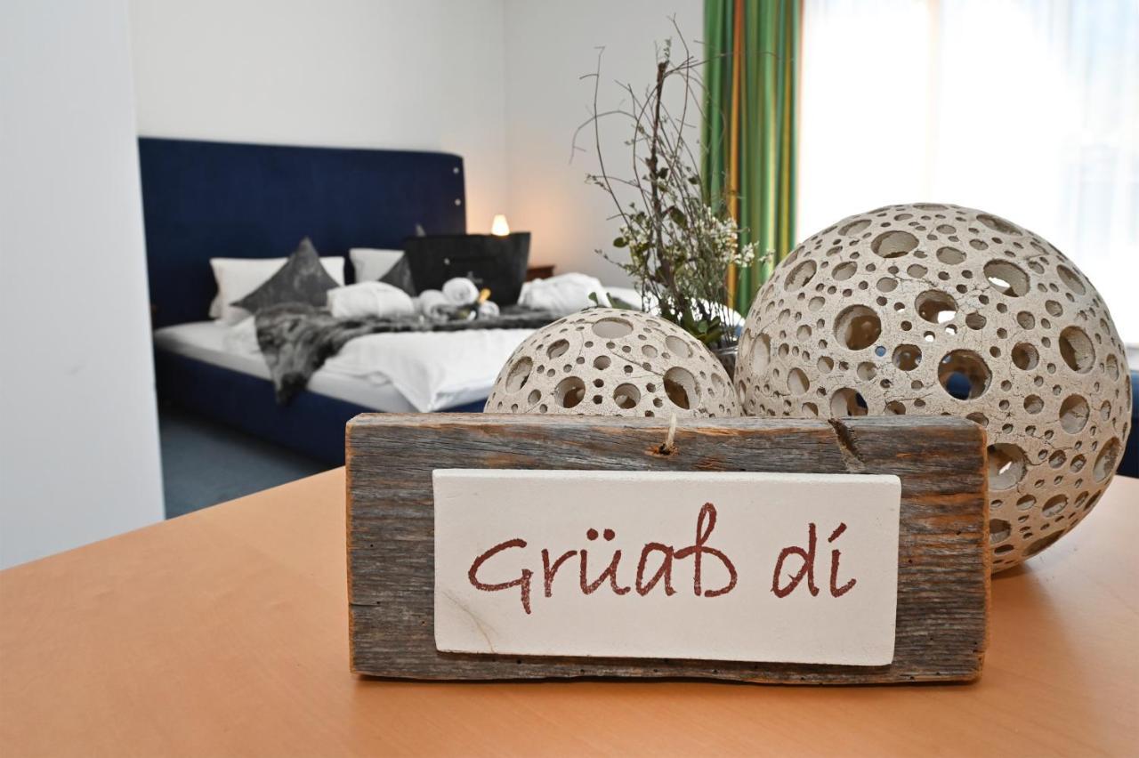 Hotel Die Montafonerin Vandans Buitenkant foto